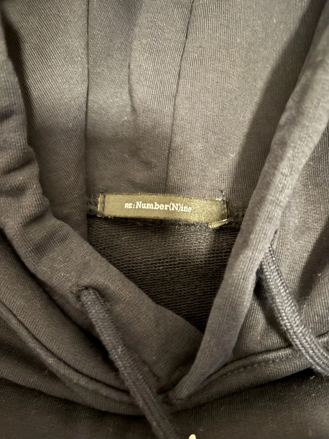 Svart hoodie från Number (N)ine - 3