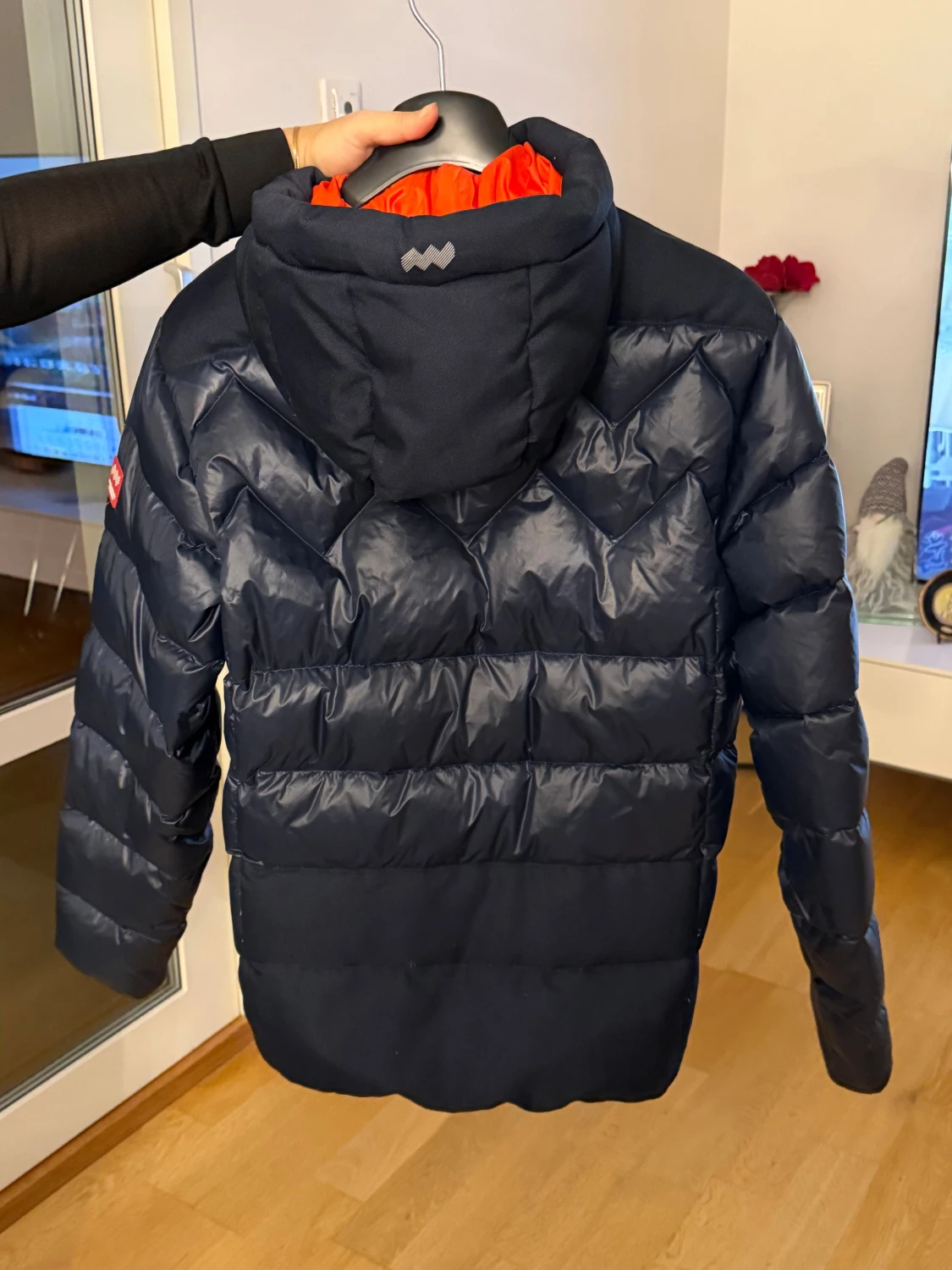 Mörkblå pufferjacka från Mountain Works - 1