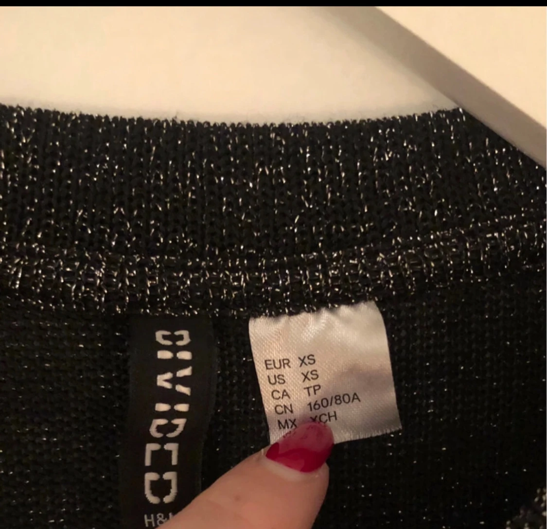 Glittrig svart långärmad topp H&M Divided - 3
