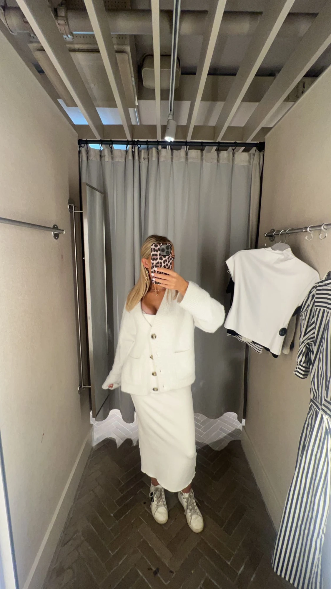 Vit stickad tröja - 1