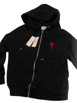 Ami zip up - Pris kan diskuteras 