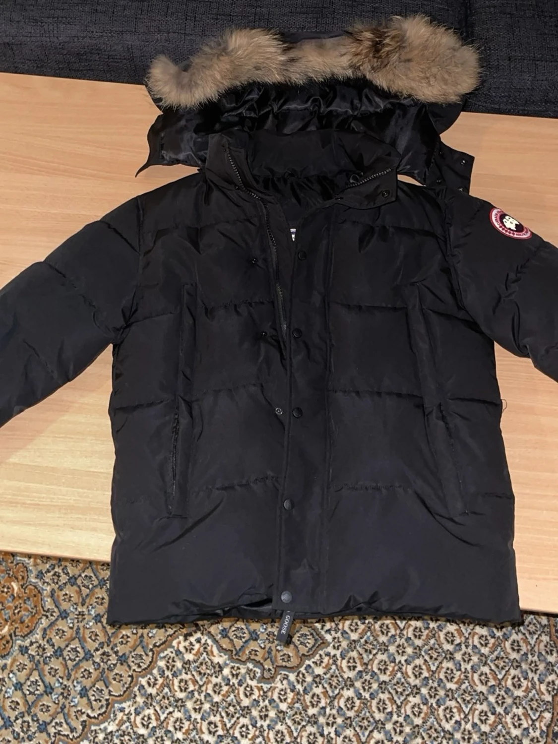 Svart pufferjacka från Canada Goose - 4