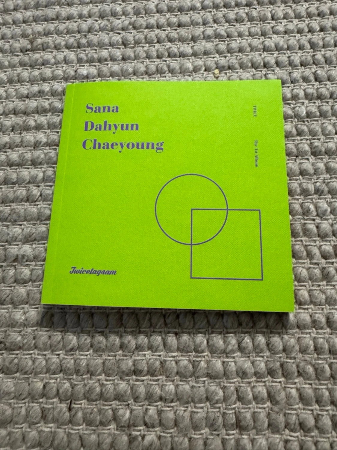 TWICE Gult Twicetagram album - 2