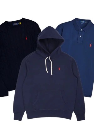 Söker hoodies - Jag söker flertals hoodies, i storleken S som kan säljer i ett paket pris / bulk typ. Som är snygga då jag behöver stacka upp med nya tröjor! Kan vara lite olika märken! Ska gärna va så bra skick som möjligt på det + bra pris