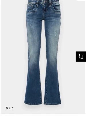 Ltb jeans - Lågmidjade bootcut jeans från ltb i storlek 27.32. Mycket bra skick. Skriv om ni har funderingar🤗❤️