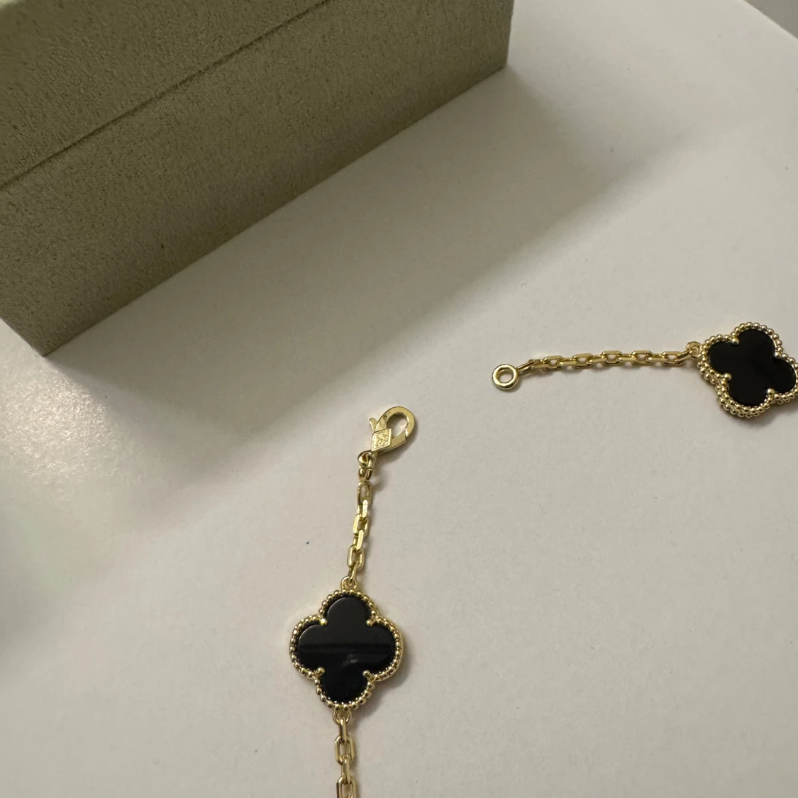 Halsband | Svart | Smycken | Van Cf - 2