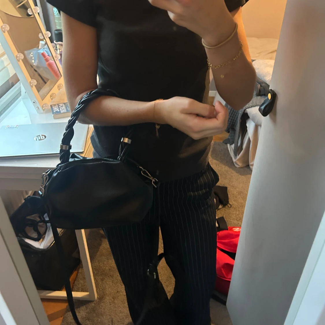 Svart liten väska  - 2