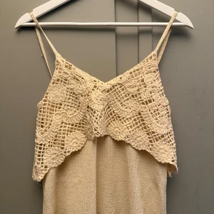 Stickad linne från Zara - Stickad linne från Zara💕