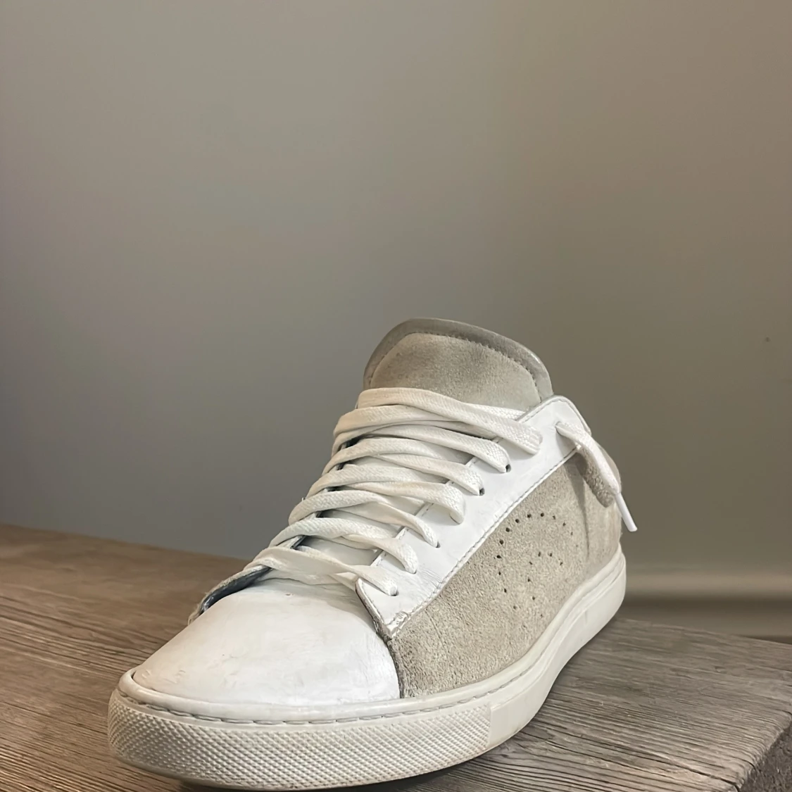 Oliver Cabell skor - 2