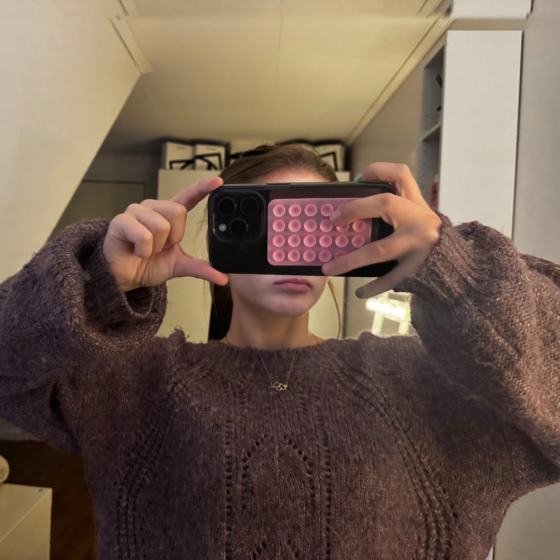 Lila stickad tröja - 1