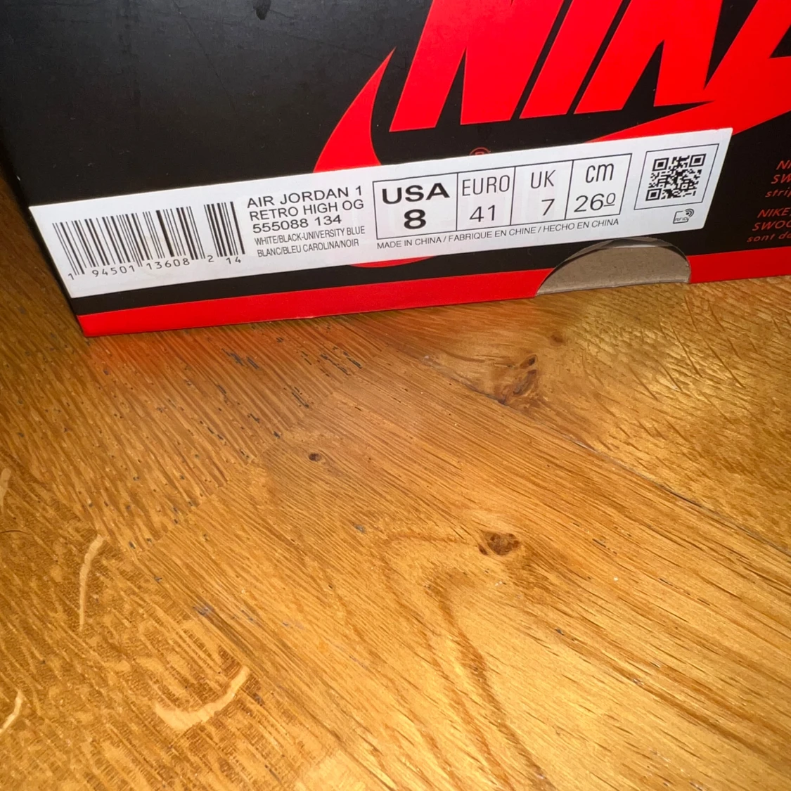 Nike Air Jordan 1 University Blue - 3