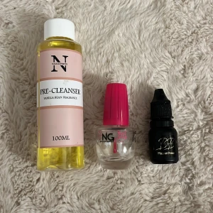 Magnet Primer från Bano Beauty mm - Magnet Primer från Bang Beauty i svart flaska med guldtext. Gör så att naglarna håller som STEN (50% av den är använd). Nagelexperten clenser vanilj super bra i din prepp rutin! (Ca 40% använd) Nagel giganten nail prepp super bra och gör så naglarna håller tillsammans med dom andra produkterna! (Ca 60% använd)