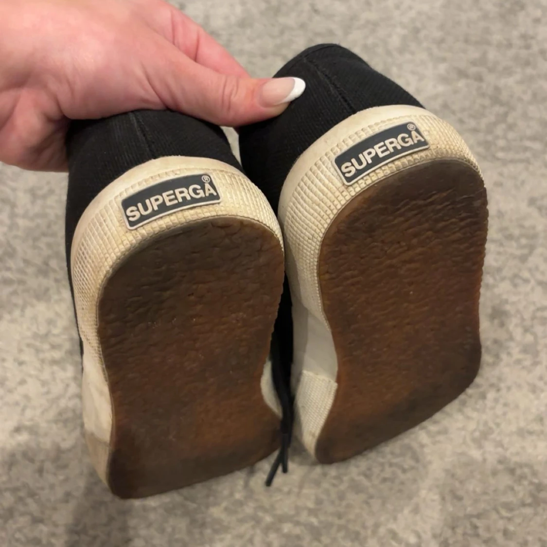 Svarta Superga sneakers strl 38 - 4