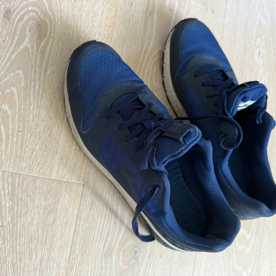 Mörkblå Nike sneakers strl 45 - 3