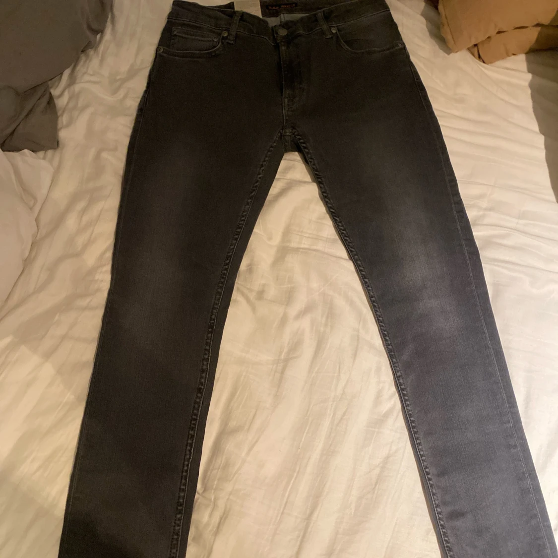 Grå skinny jeans från Nudie Jeans - 1
