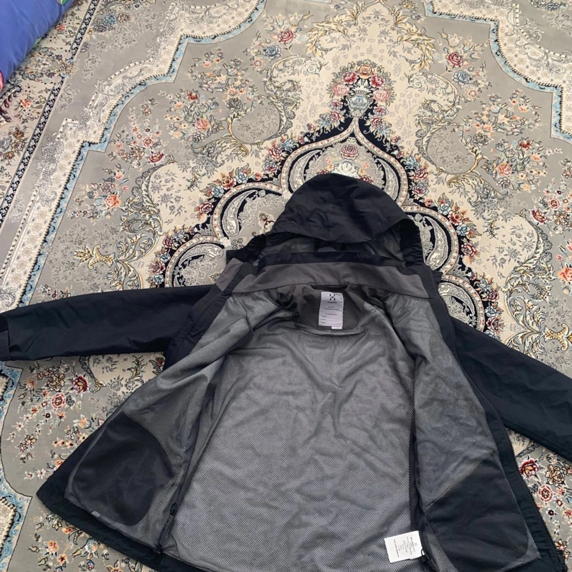 Svart vindjacka från Haglöfs - 3