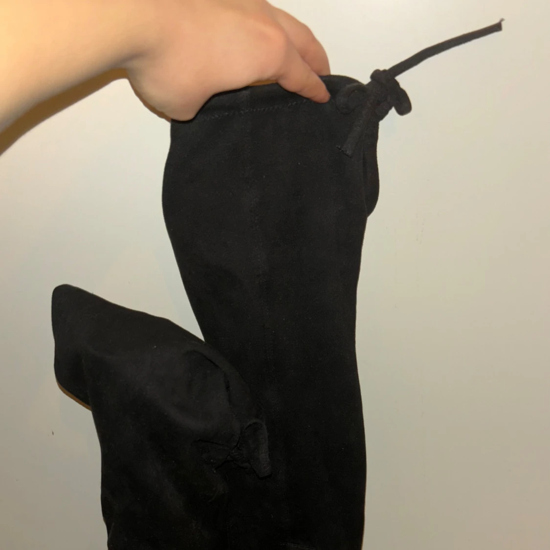 Svarta mockastövlar med snörning - 1