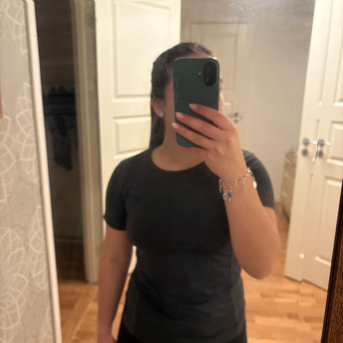 Grå tränings t-shirt från Kari Traa