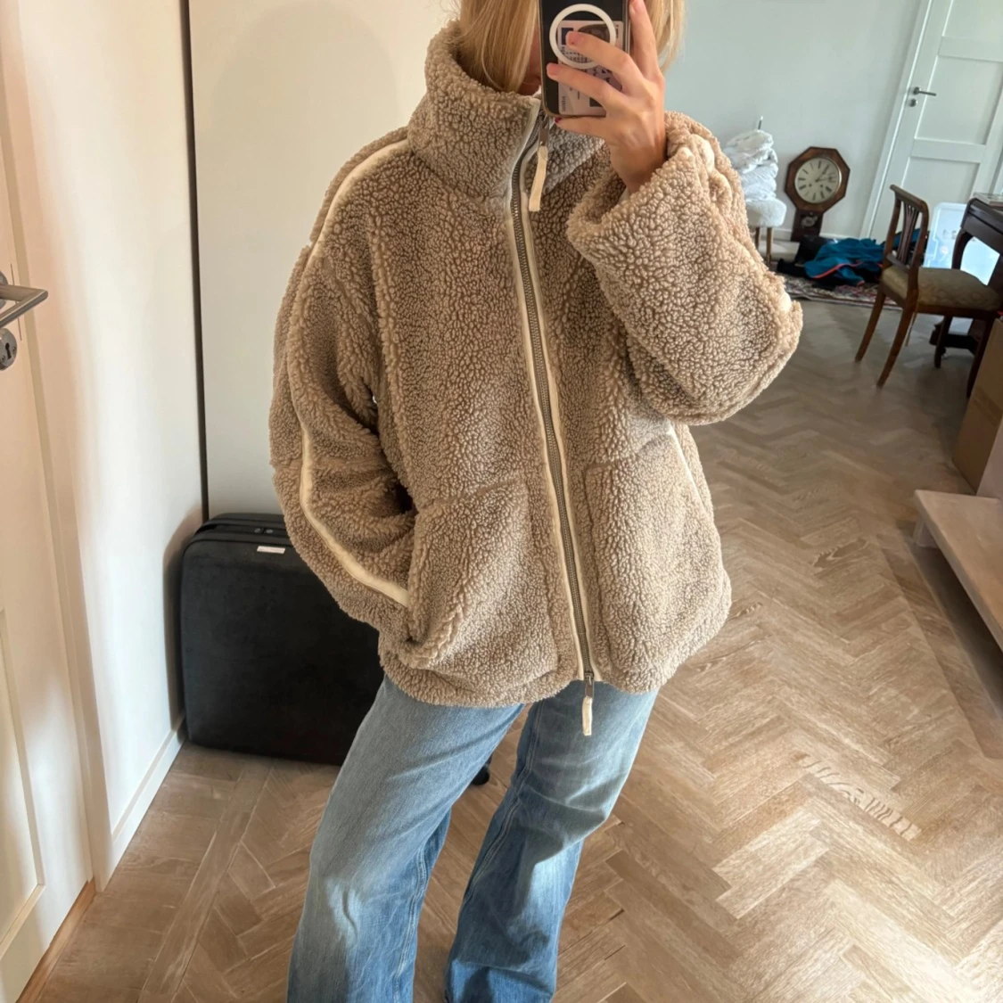 Beige teddyjacka från H&M - 2