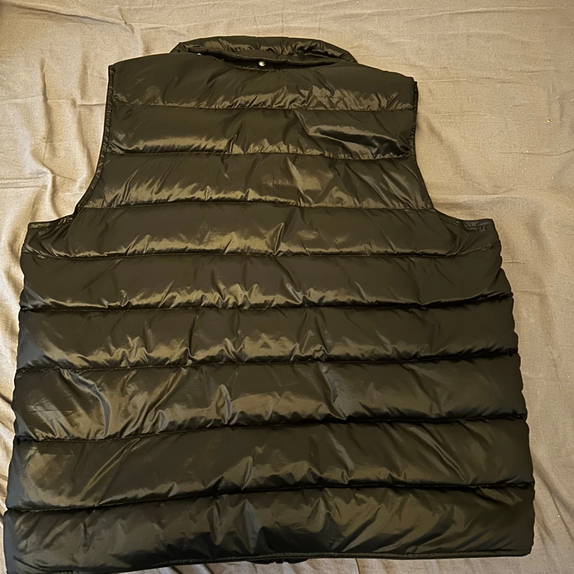 Svart dunväst från Bvaldi, storlek L - 1