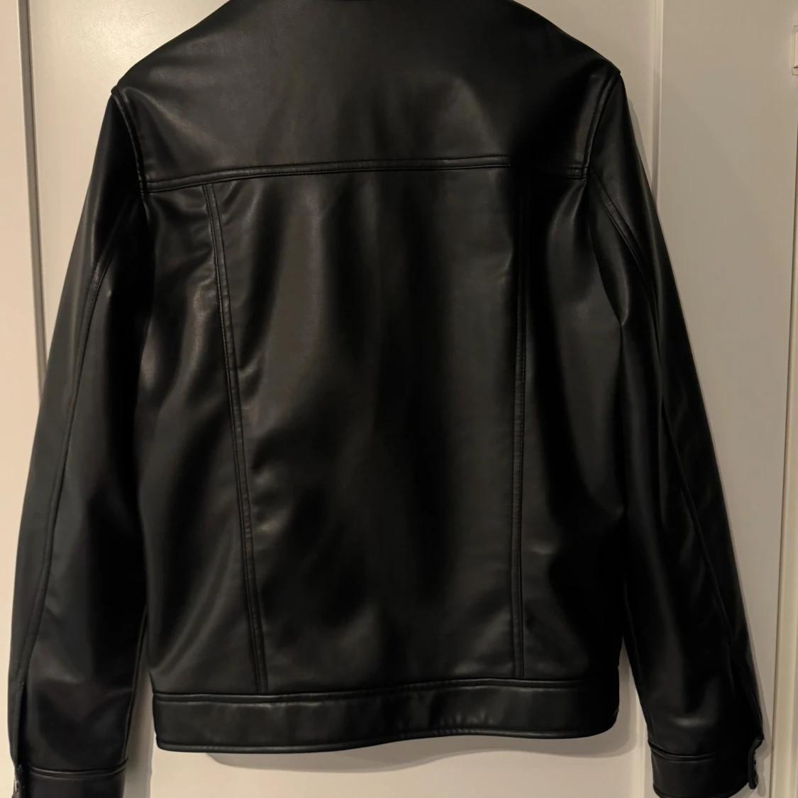 Svart skinnjacka från Zara - 2
