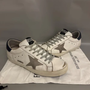 Golden Goose Superstar Sneakers - - Condition: 8/10 - Including: Dustbag - Color: White  - Size: 42