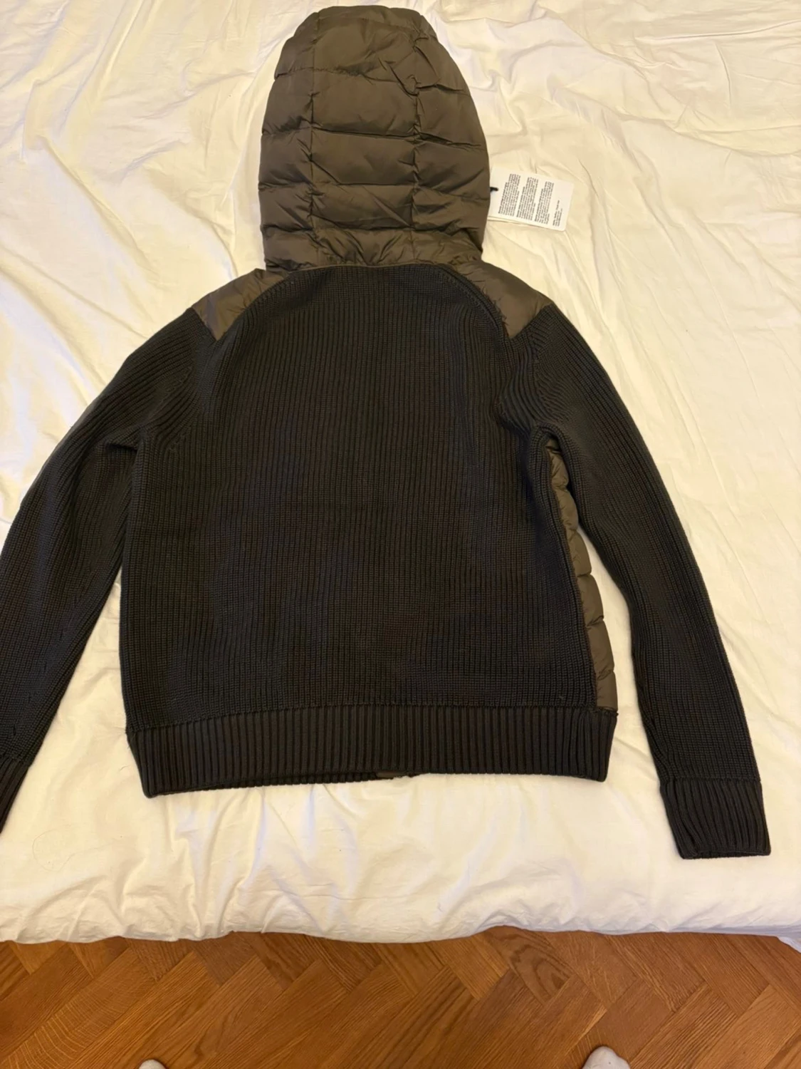 Moncler brun pufferjacka med huva - 1