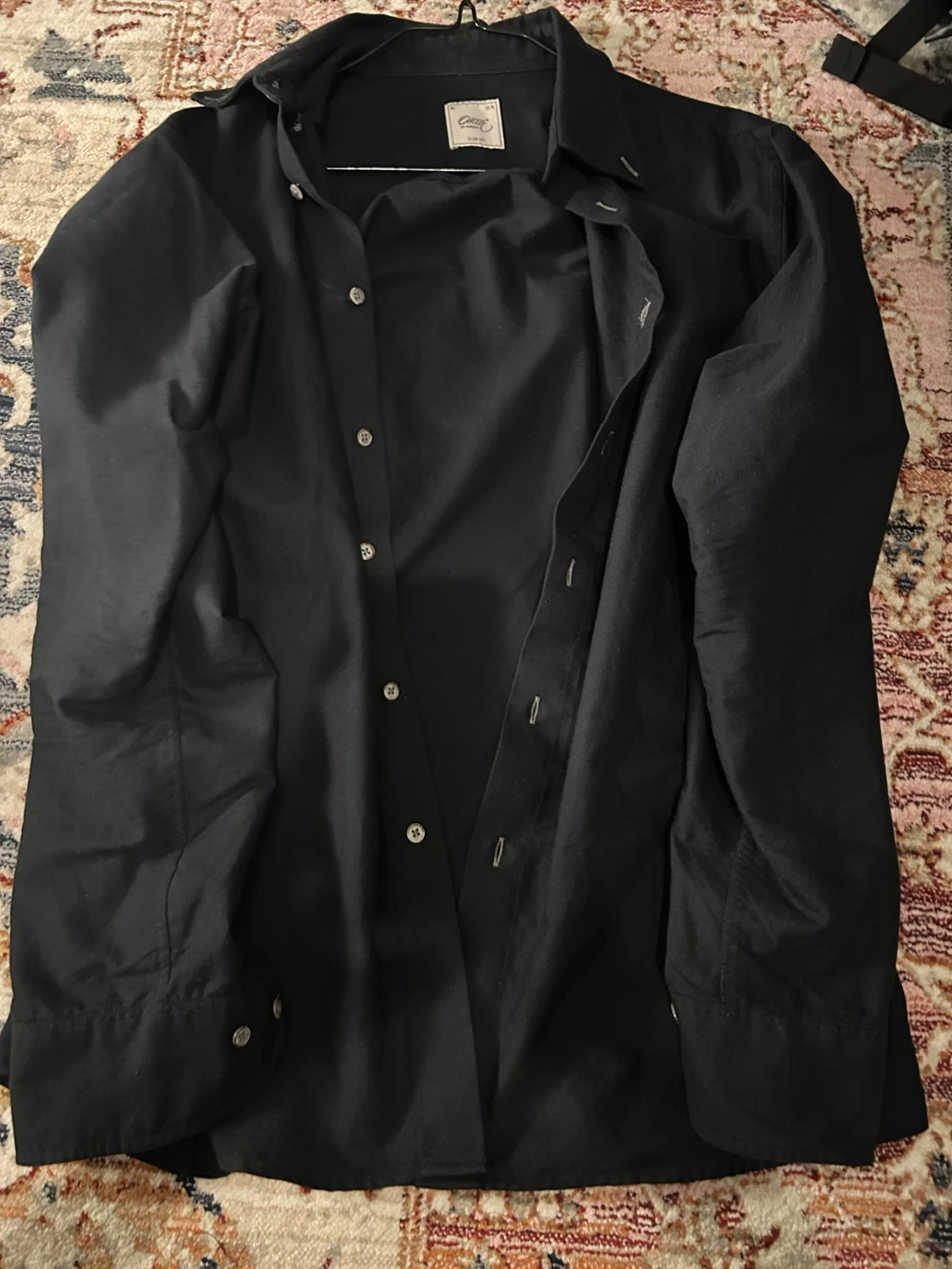 Svart skjorta från Oscar of Sweden