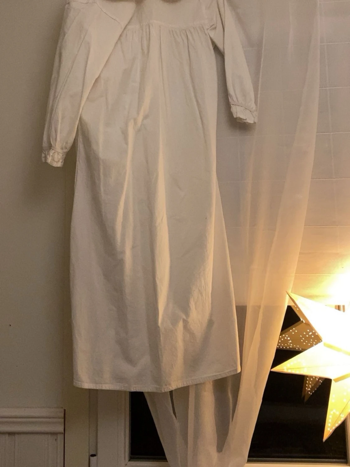 Vit lång lucia klänning  - 1