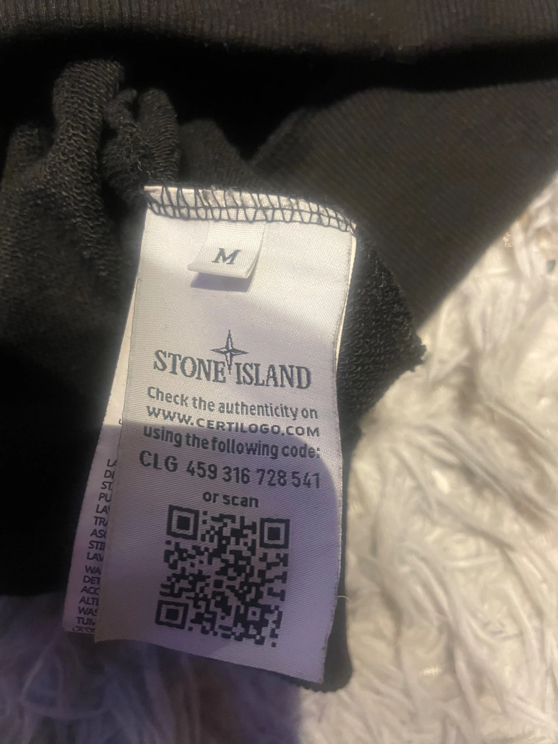 Svart Stone Island hoodie - 3