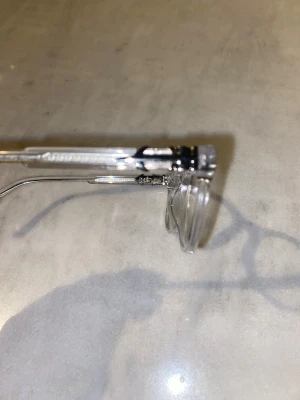 Vita chrome hearts solglassögon - Vita solglassögon rätt så nya