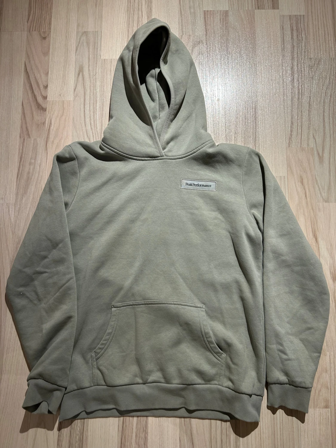 Peak performance hoodie