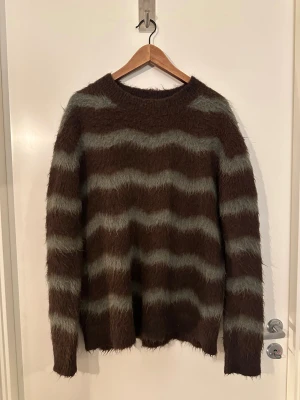 Acne Studios Kristoffer mohair striped knit - Knappt använt tröja från Acne i storlek M. 