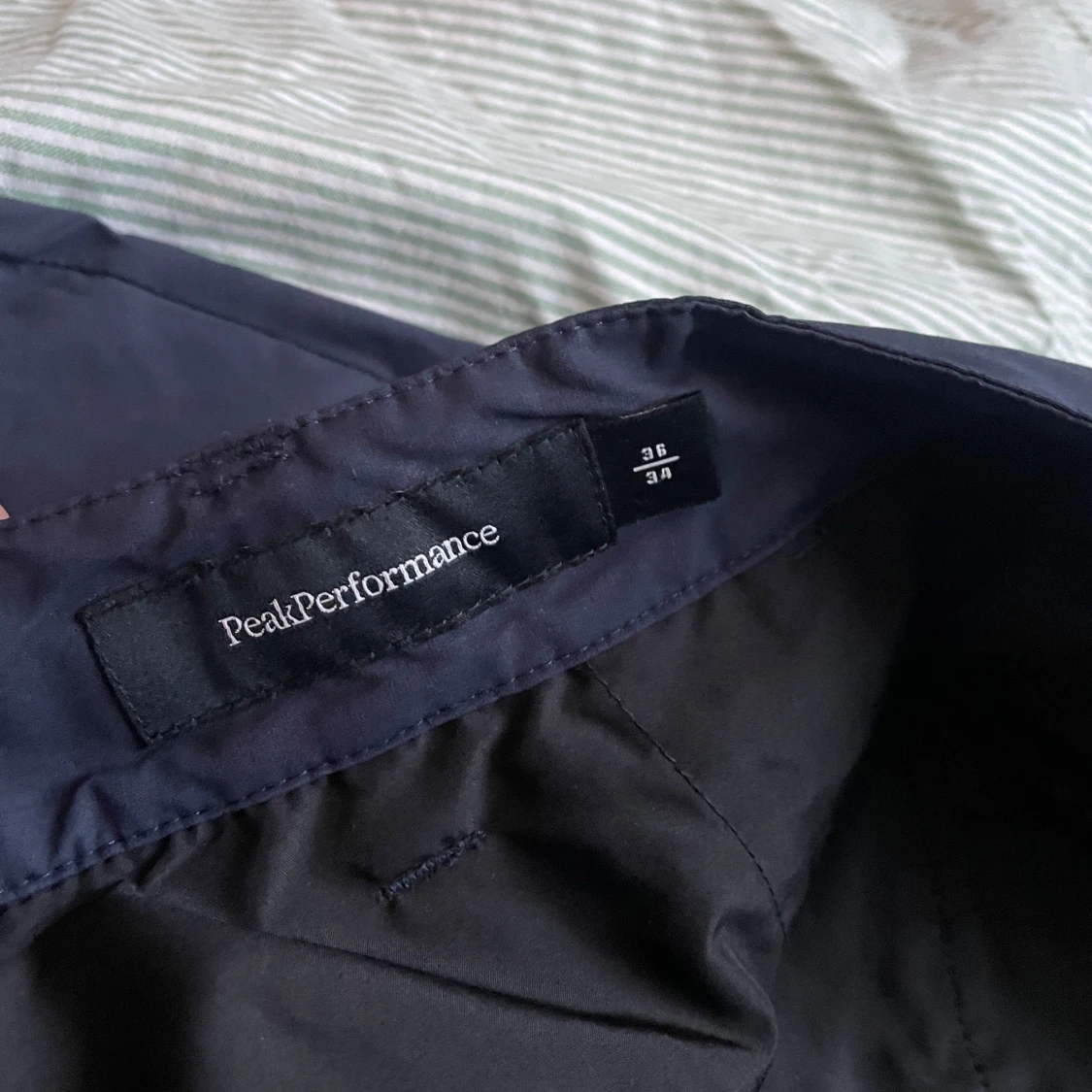 Mörkblå golfbyxor Peak Performance - 2