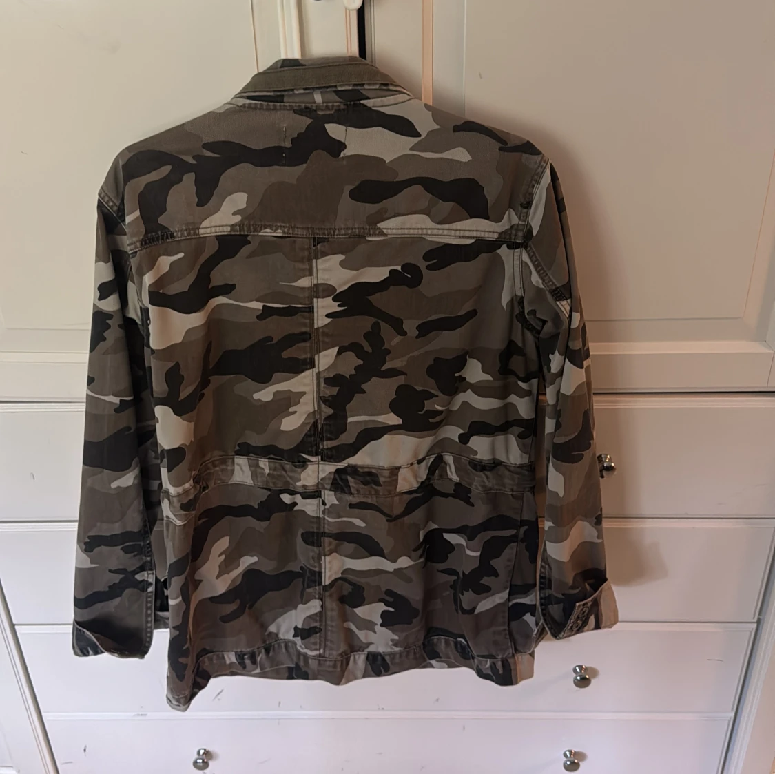 Camouflage parkajacka från Cubus - 1