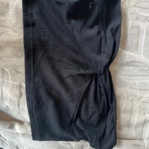 Topp - Topp från SHEIN i storlek L. Toppen är i mjukt och stretchigt material. 