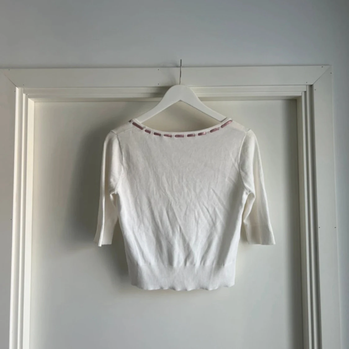 Vit japansk kofta med rosett från ofuon palette - 2