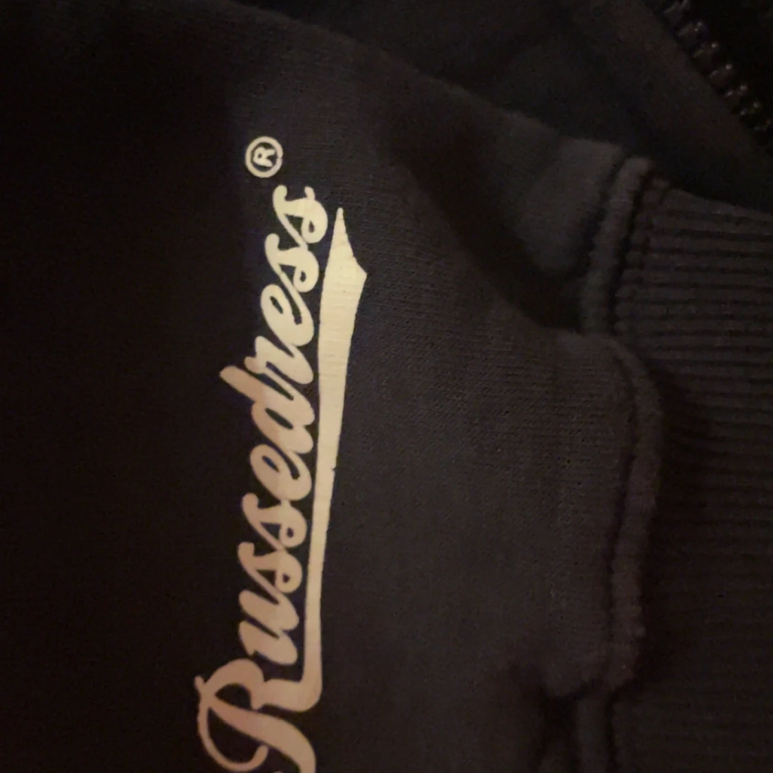 Svart hoodie från Russemerch, stl S - 2