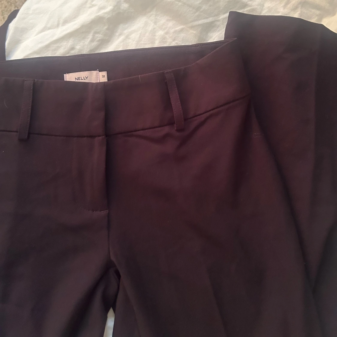 kostymbyxor från Nelly