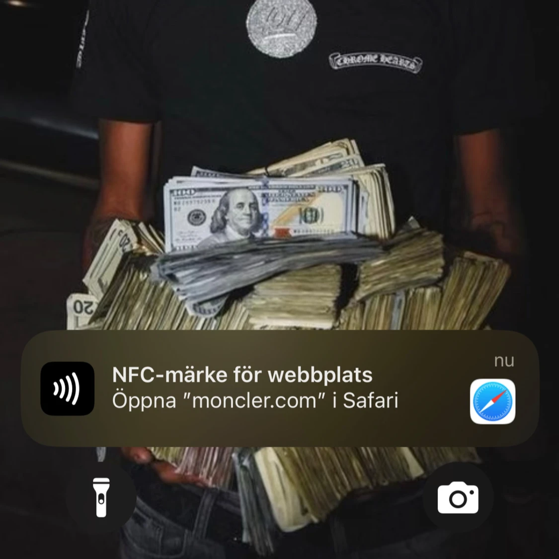 Svart pufferjacka från Moncler - 1