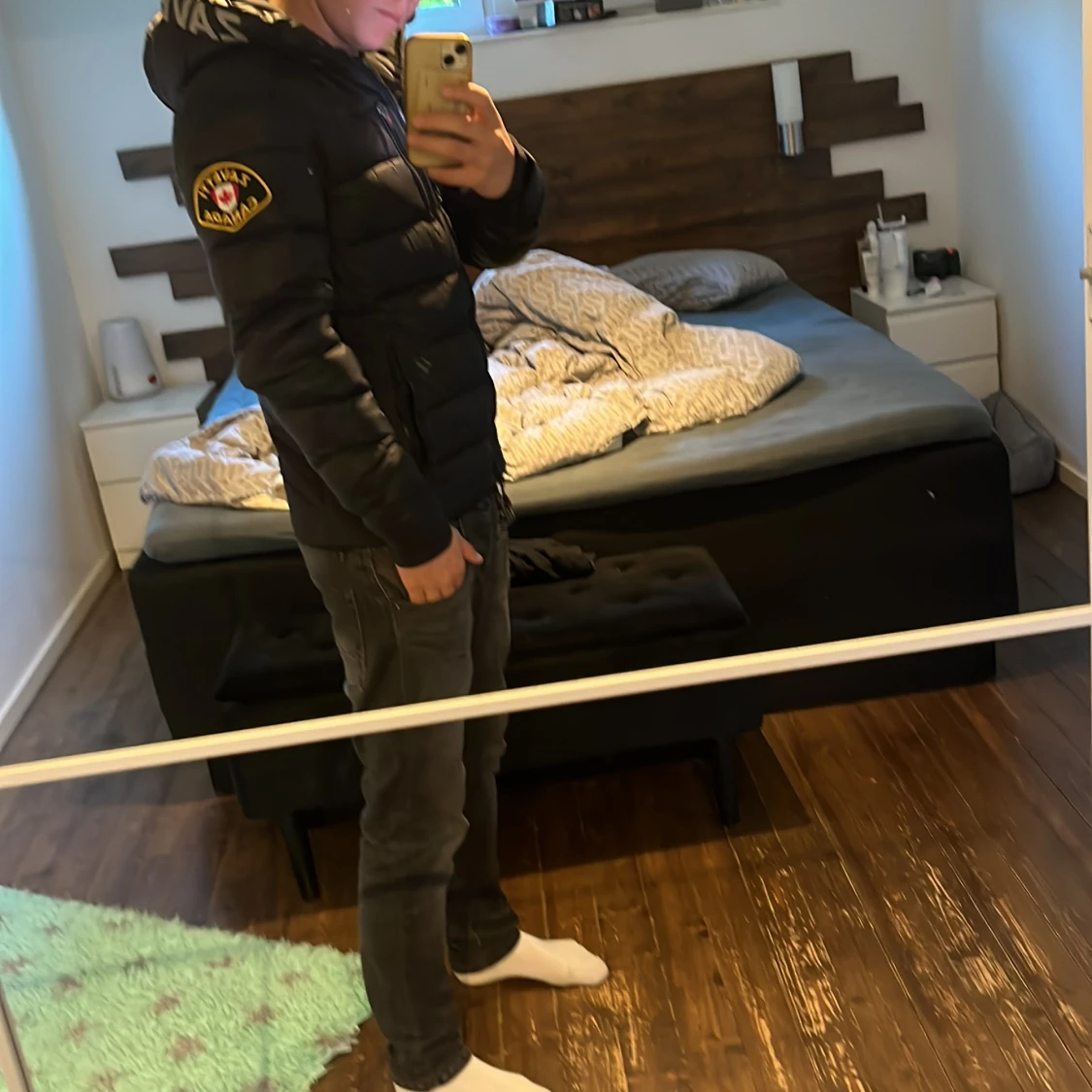 Svart pufferjacka från zavetti Canada - 1