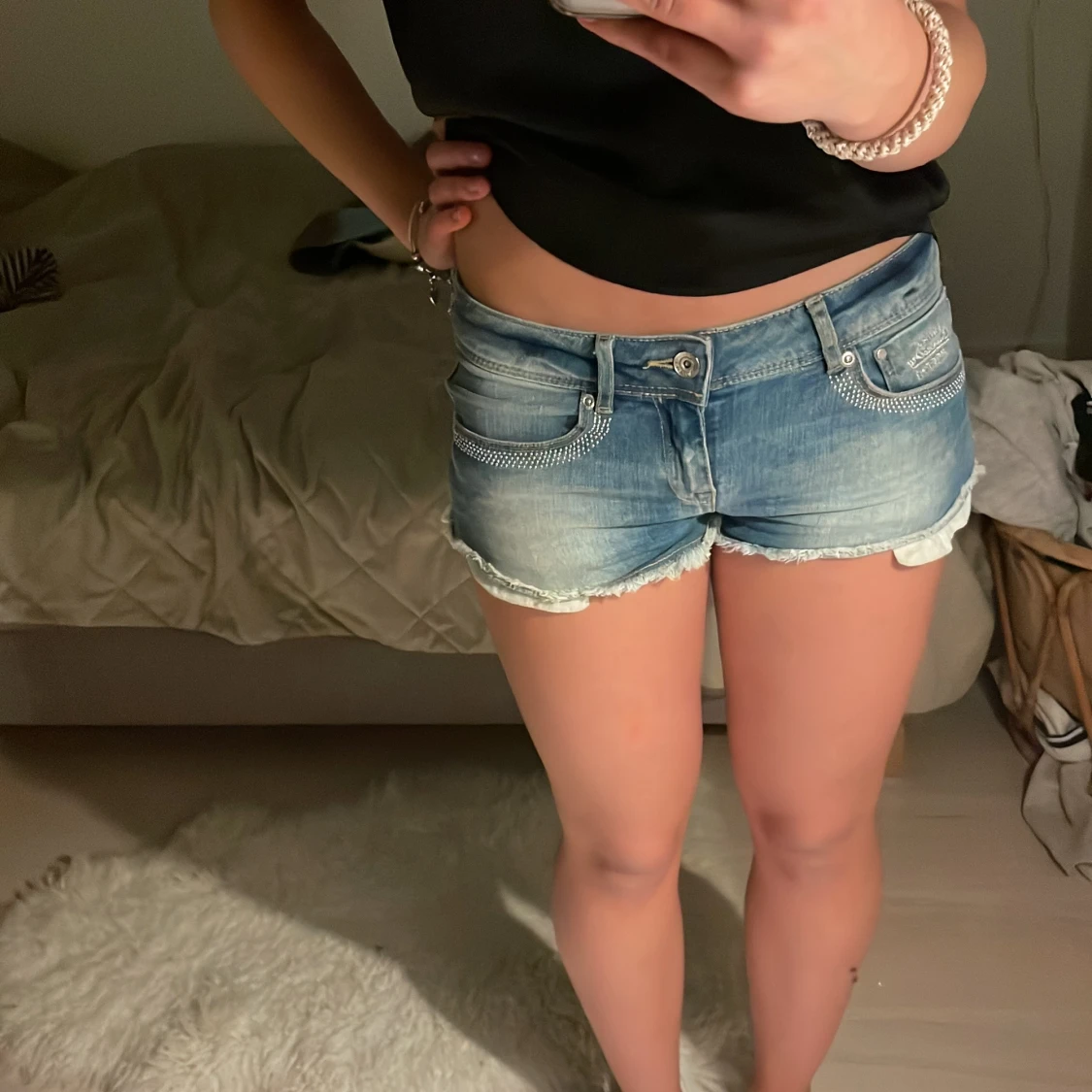 Lågmidjade jeansshorts 
