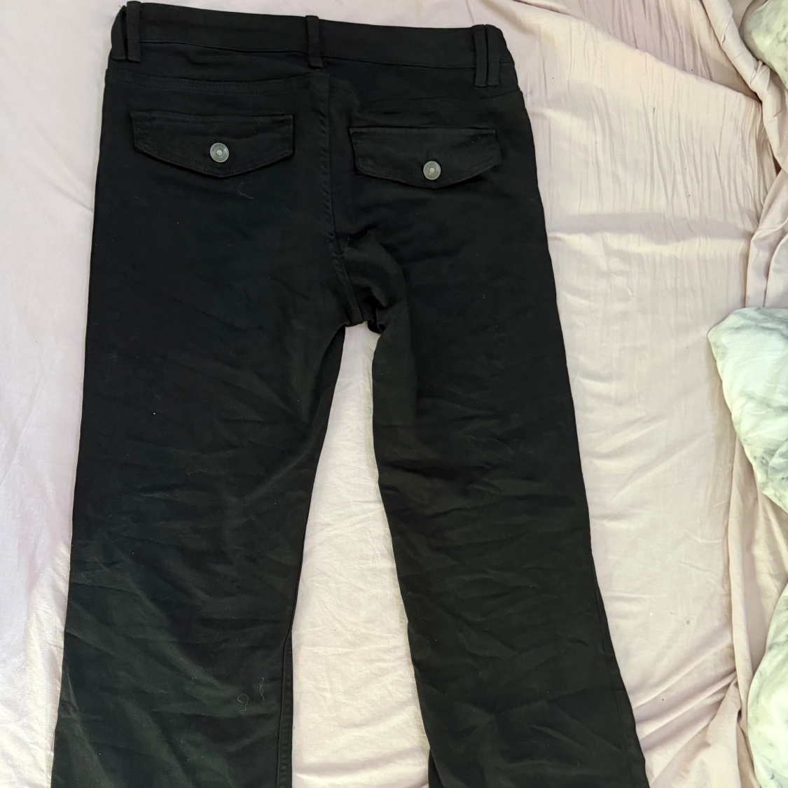 Lågmidjade svarta jeans - 2