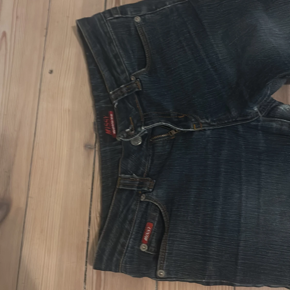 mörkblå bootcut jeans - 2