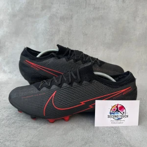 Nike mercurial - Nike mercurial vapor 13 AG, extremt bra skick dom är som nya