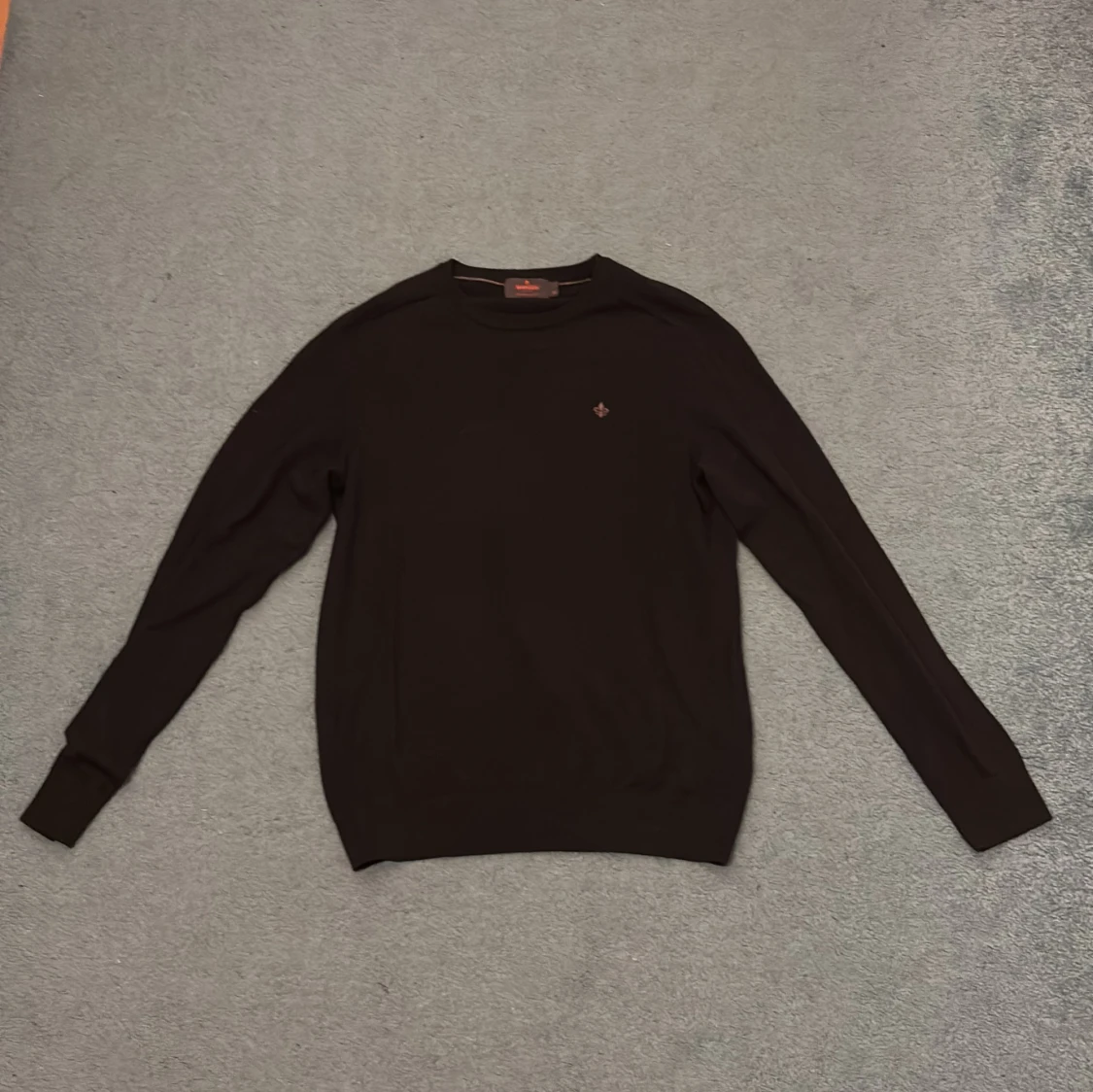 Svart merinoullströja från Morris