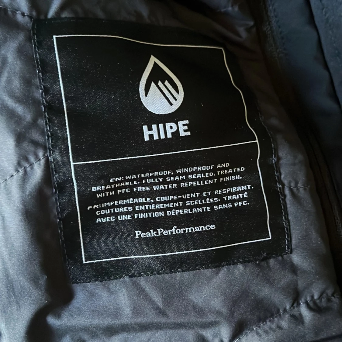 Svart skaljacka från Peak Performance - 93