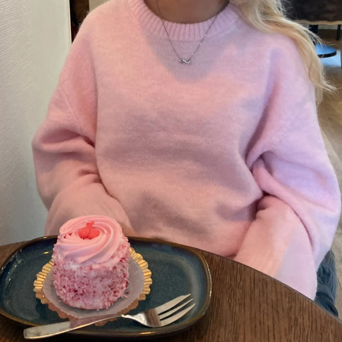 Ljusrosa stickad tröja - 3