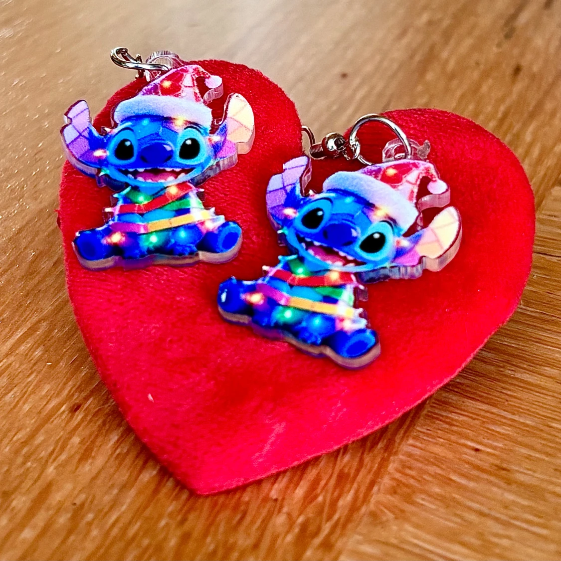 Söta julörhängen med Stitch-motiv! - 2