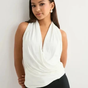 Vit omlott topp - Använd en gång 